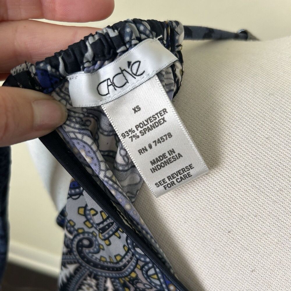 Y2K Cache Keyhole Mixed Print Sleevless Blouse Tie Back Metal Beads Top Sz XS - Picture 5 of 6